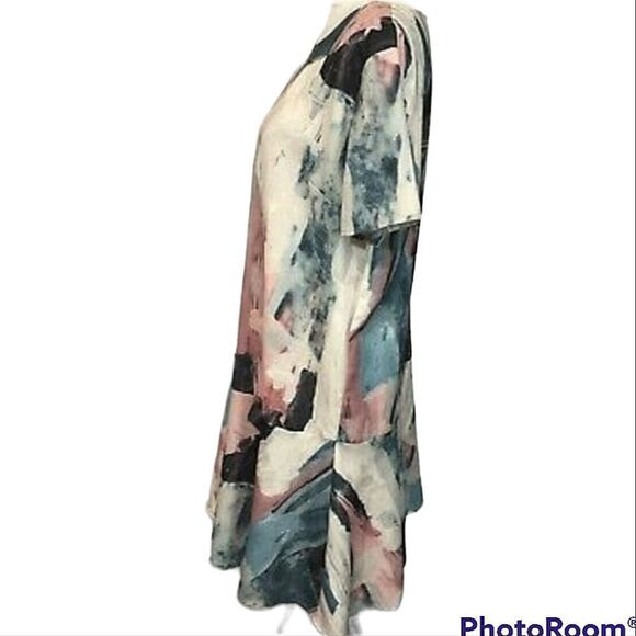Mossimo Abstract Dropped Waist Short Sleeve Shift Dress size M - Picture 2 of 11